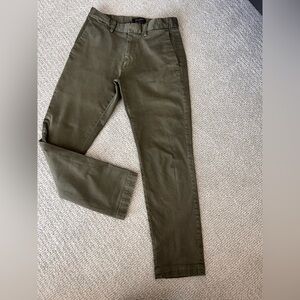 BR Men’s Olive Green Chino Pants